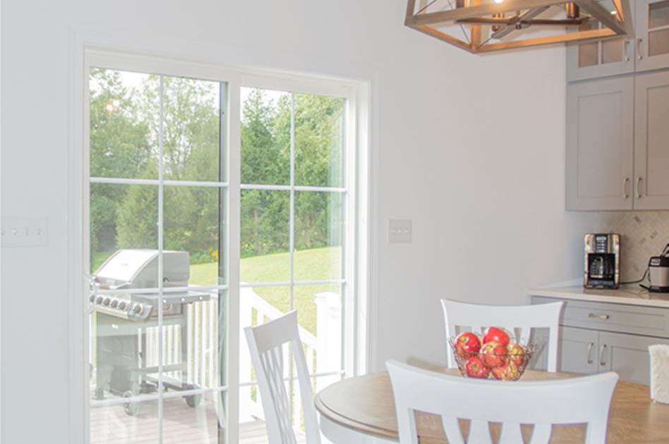 ranch style windows, MI Windows and Doors